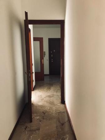 Trilocale in Via Rio Torto, Valmadrera — foto 2 di 5