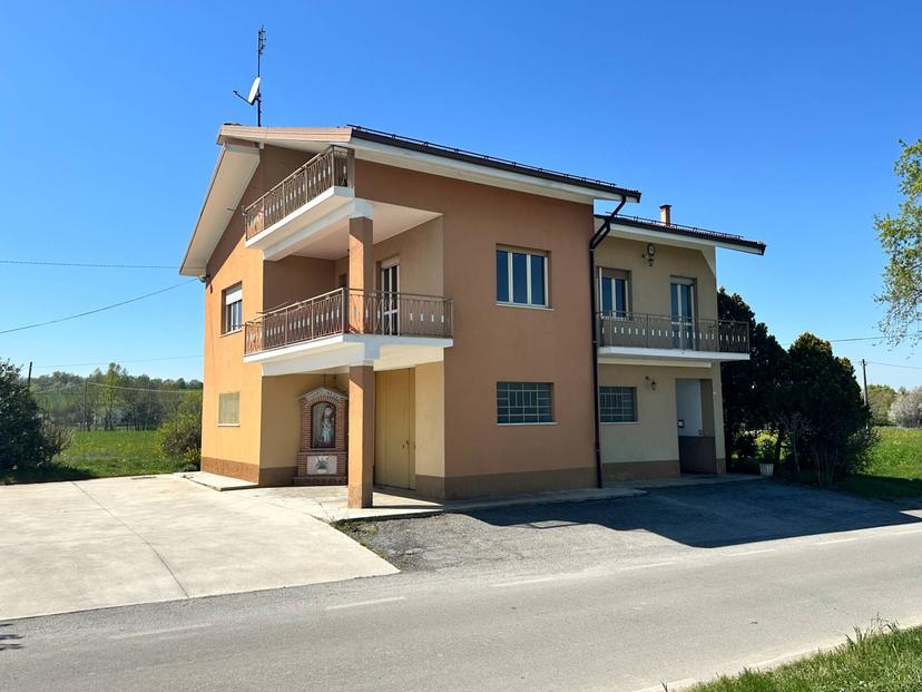Casa indipendente in Via San Gottardo 4, Villanova Mondovì — foto 3 di 5