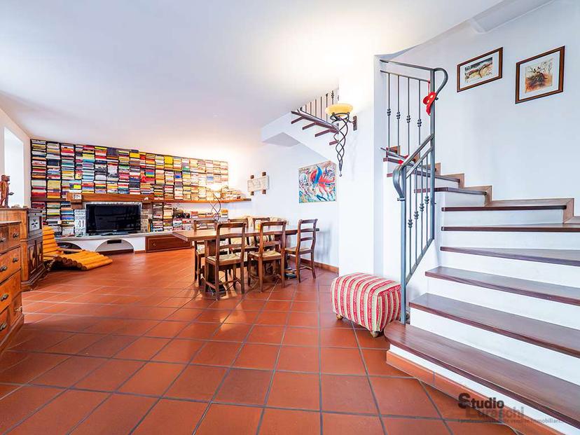 Casa indipendente in Via Partigiani, Olginate — foto 3 di 5