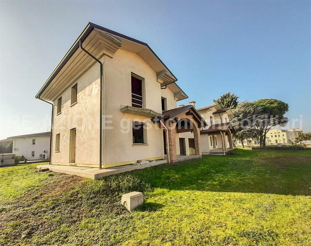 Villa bifamiliare, Camisano Vicentino