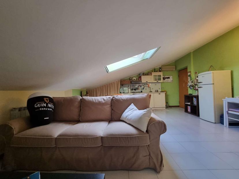 Bilocale, Sarzana