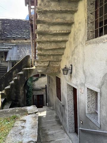 Casa indipendente in Via Cattagna 5, Varzo — foto 3 di 5