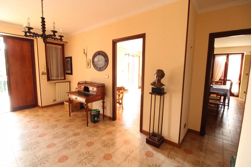 Appartamento in Santo Stefano Roero, Santo Stefano Roero