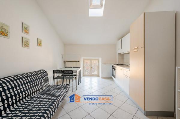 Trilocale in Via Carlo Rovere 100, Dogliani