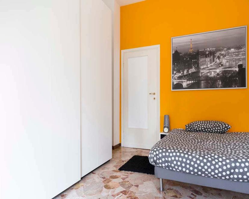 Stanza/Camera in Viale Coni Zugna 27, Milano