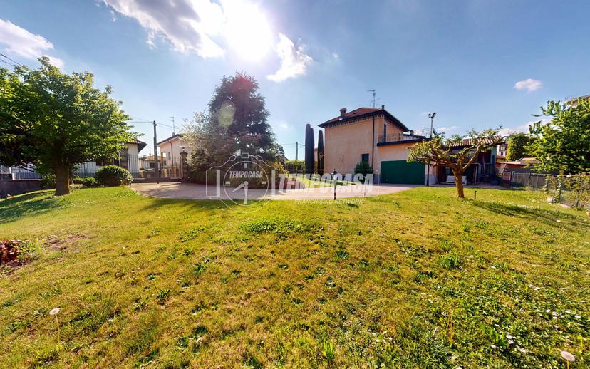 Villa in Via Alessandro Manzoni 7, Solbiate con Cagno — foto 3 di 5