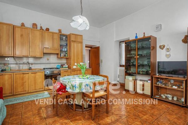 Trilocale in Via Francesco Baracca 20, Carugo — foto 2 di 5