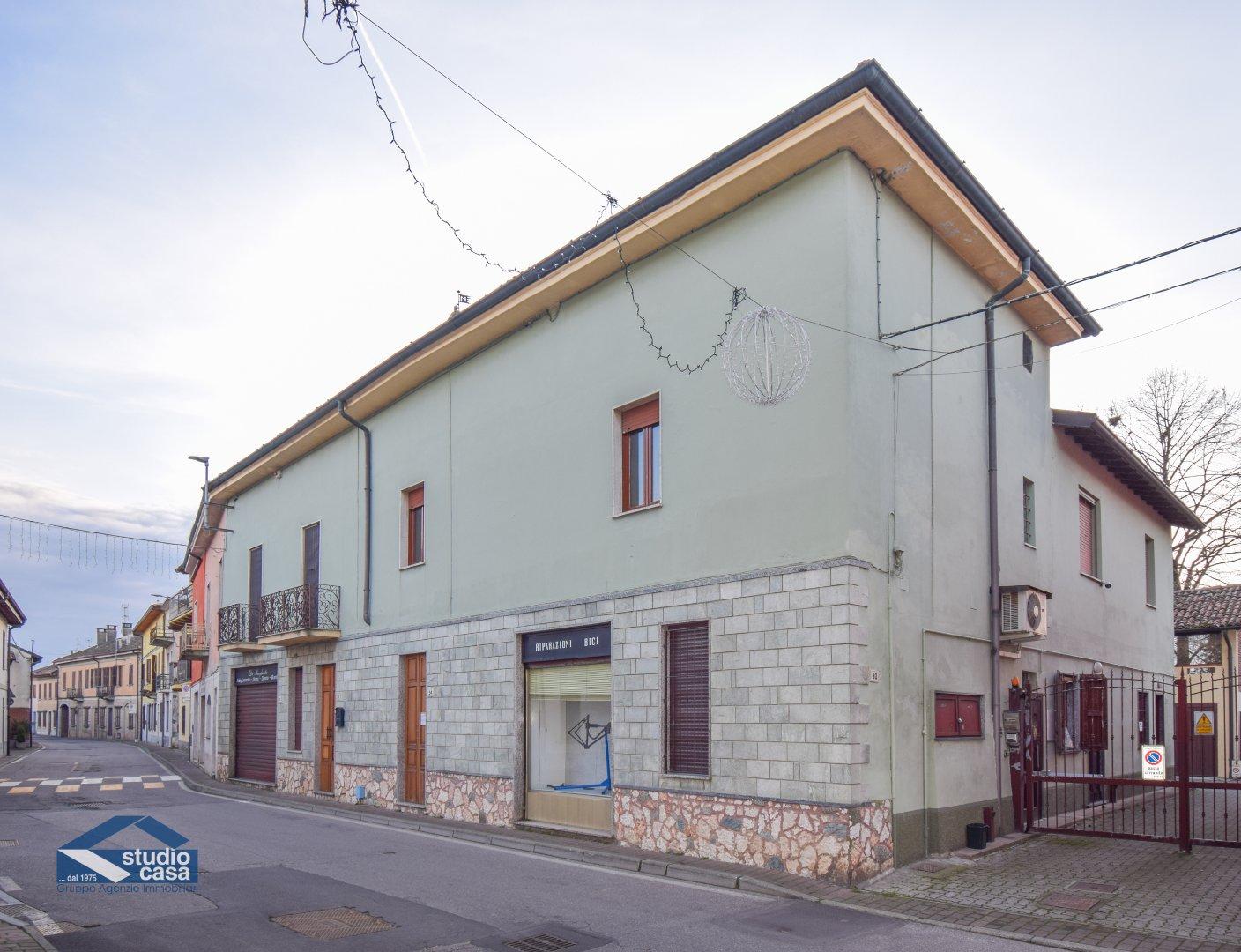 Quadrilocale in Via Roma 36, Ossago Lodigiano
