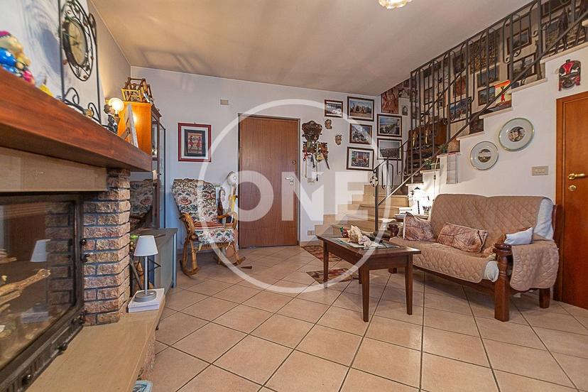 Villa a schiera in Via San Matteo 32, Sant'Eufemia a Maiella — foto 3 di 5