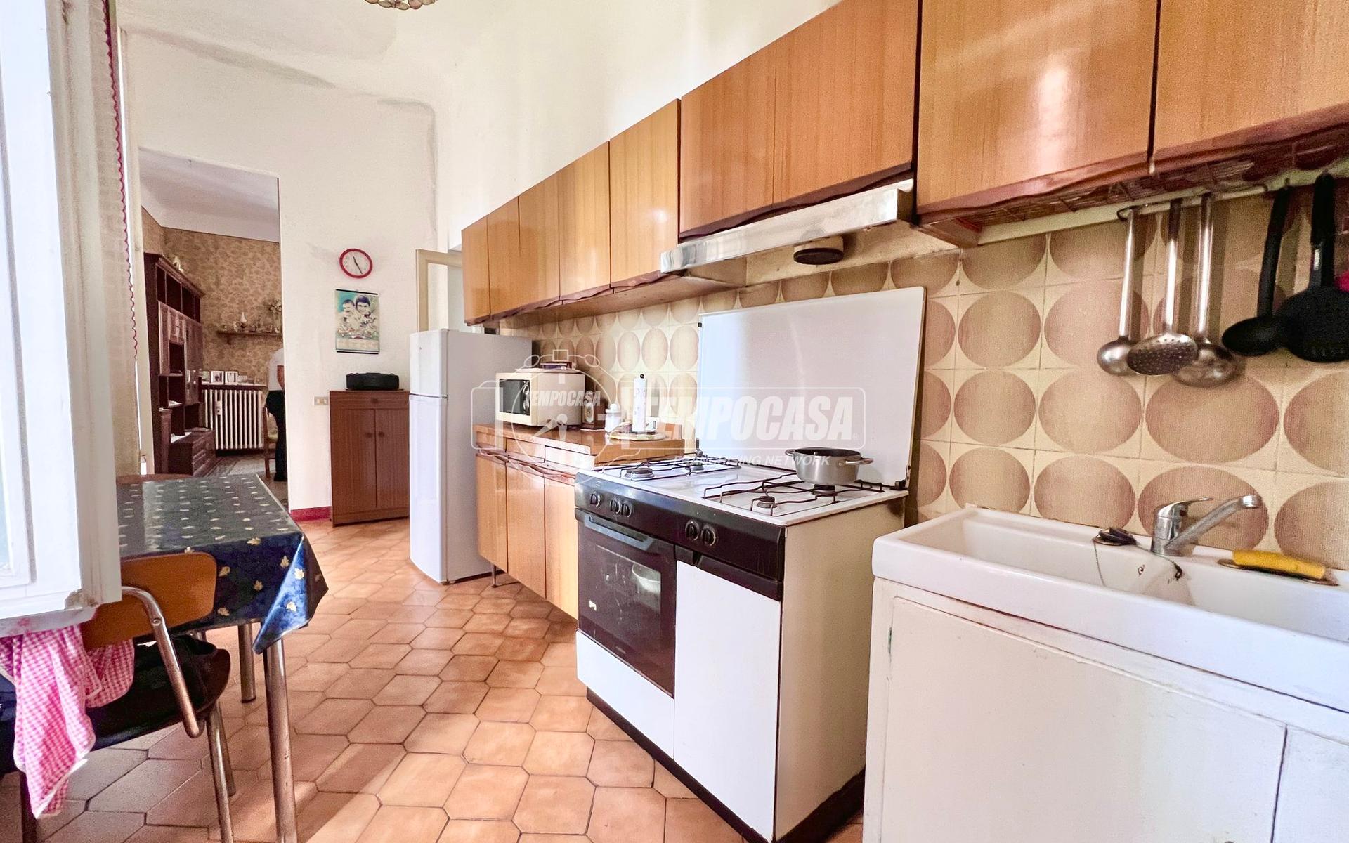 Casa indipendente in Via Dante 3, Lonate Pozzolo