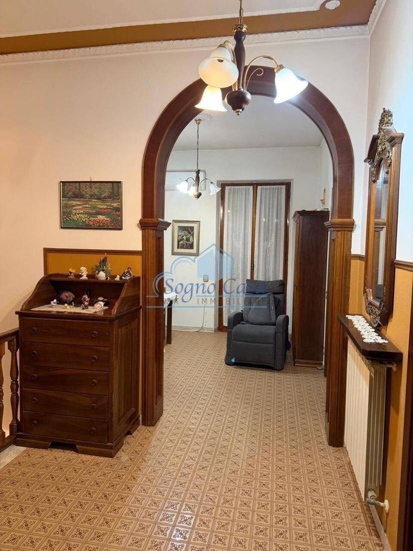 Porzione di casa, Castelnuovo Magra