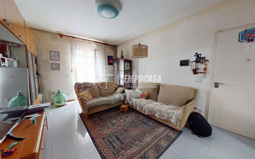 Quadrilocale in Via Matera 99, Teverola — foto 3 di 5