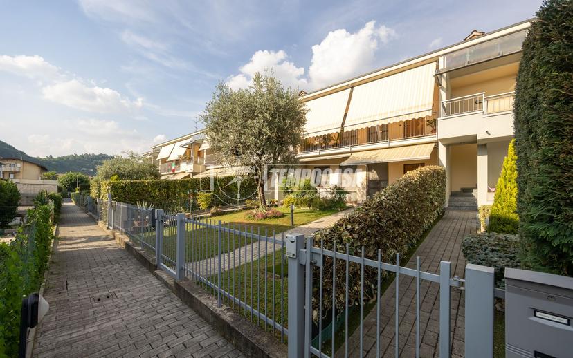 Appartamento in Via S. S. Redentore 7, Bagnatica — foto 4 di 5