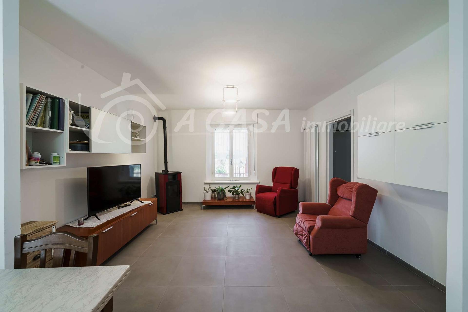 Villa bifamiliare in Via Gavazzoli 11, Noceto
