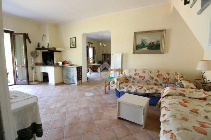 Villa in Strada della Lavandara, Mompeo — foto 2 di 5