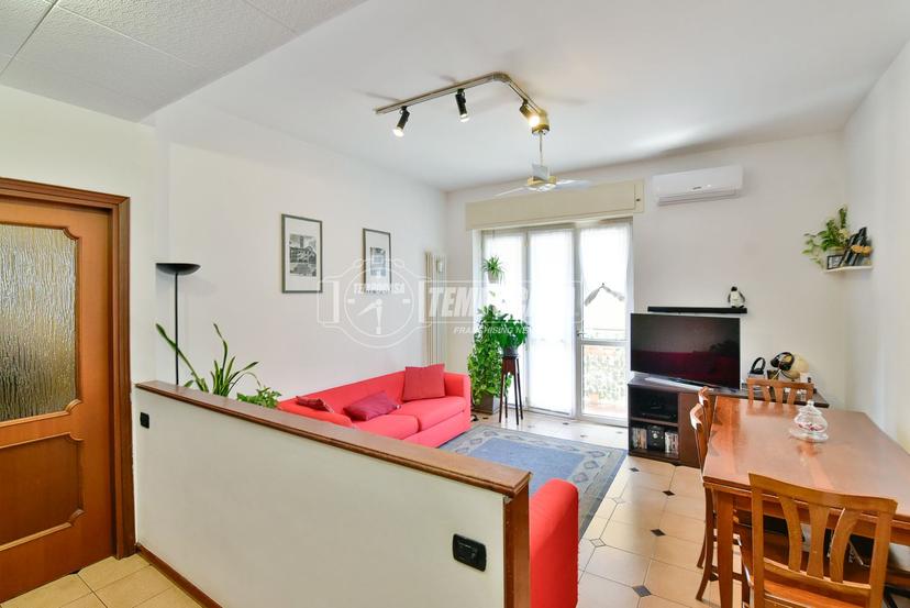 Trilocale in Via Tommaso Perti 60, Lipomo — foto 3 di 5