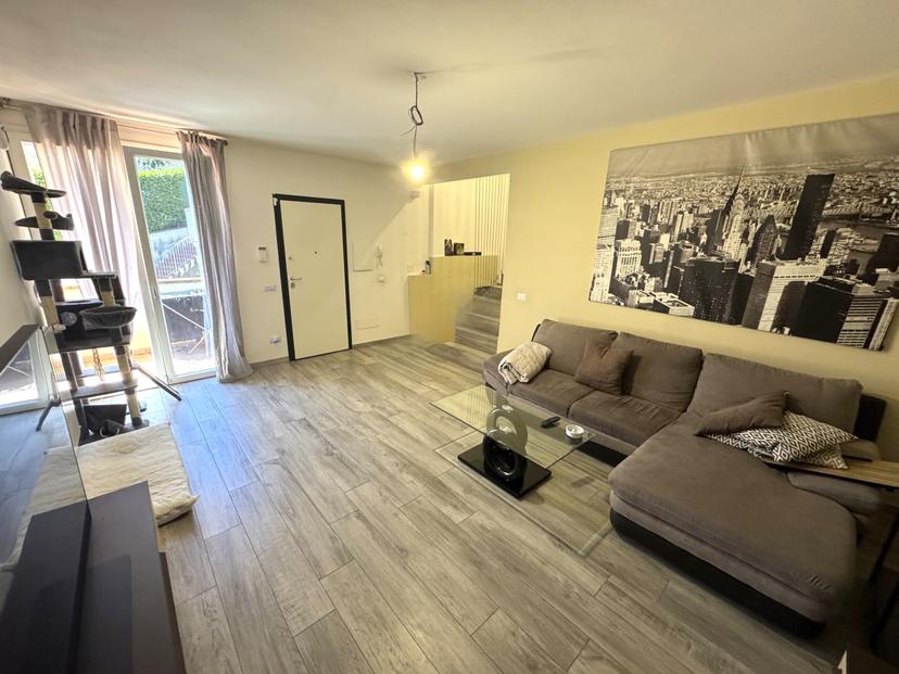Trilocale in Via Enrico Berlinguer, Vaiano — foto 3 di 5