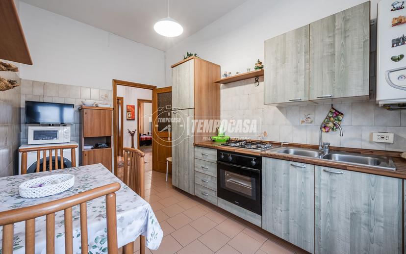 Trilocale in Via San Martino, Correggio — foto 2 di 5