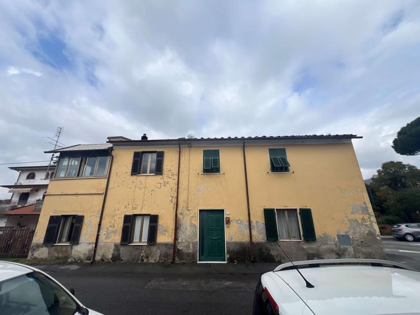 Casa indipendente, Carrara — foto 5 di 5