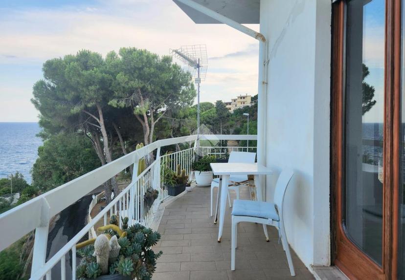 Quadrilocale in Via San Martino 19, Stalettì — foto 3 di 5
