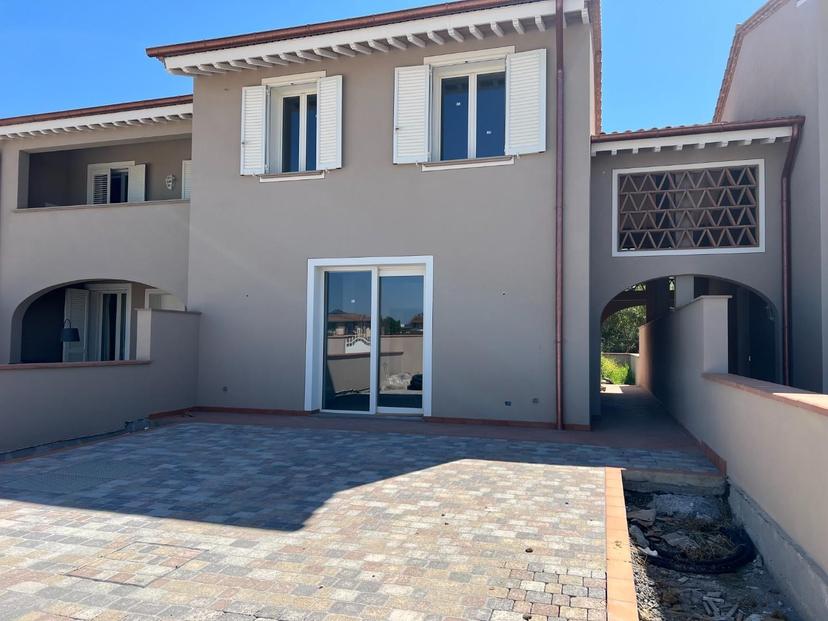 Villa a schiera, Pontedera — foto 2 di 5