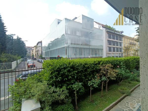 Trilocale in Via Francesco Redi 23, Milano