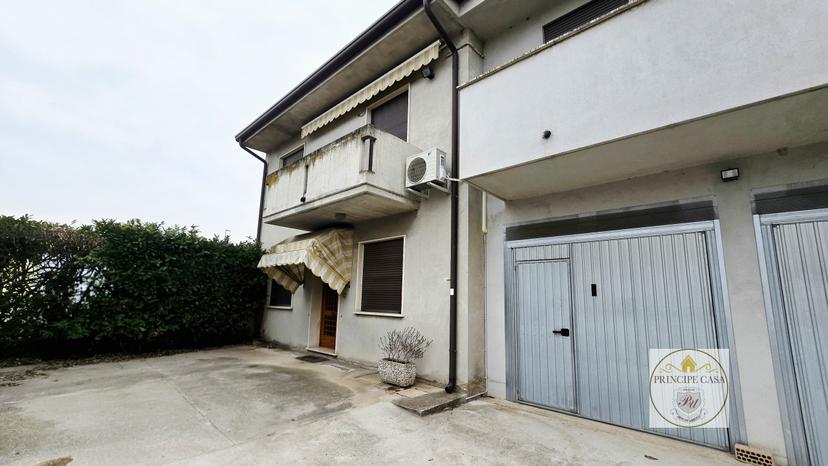 Villa a schiera in Via Filippi Nuova, Ospedaletto Euganeo — foto 4 di 5