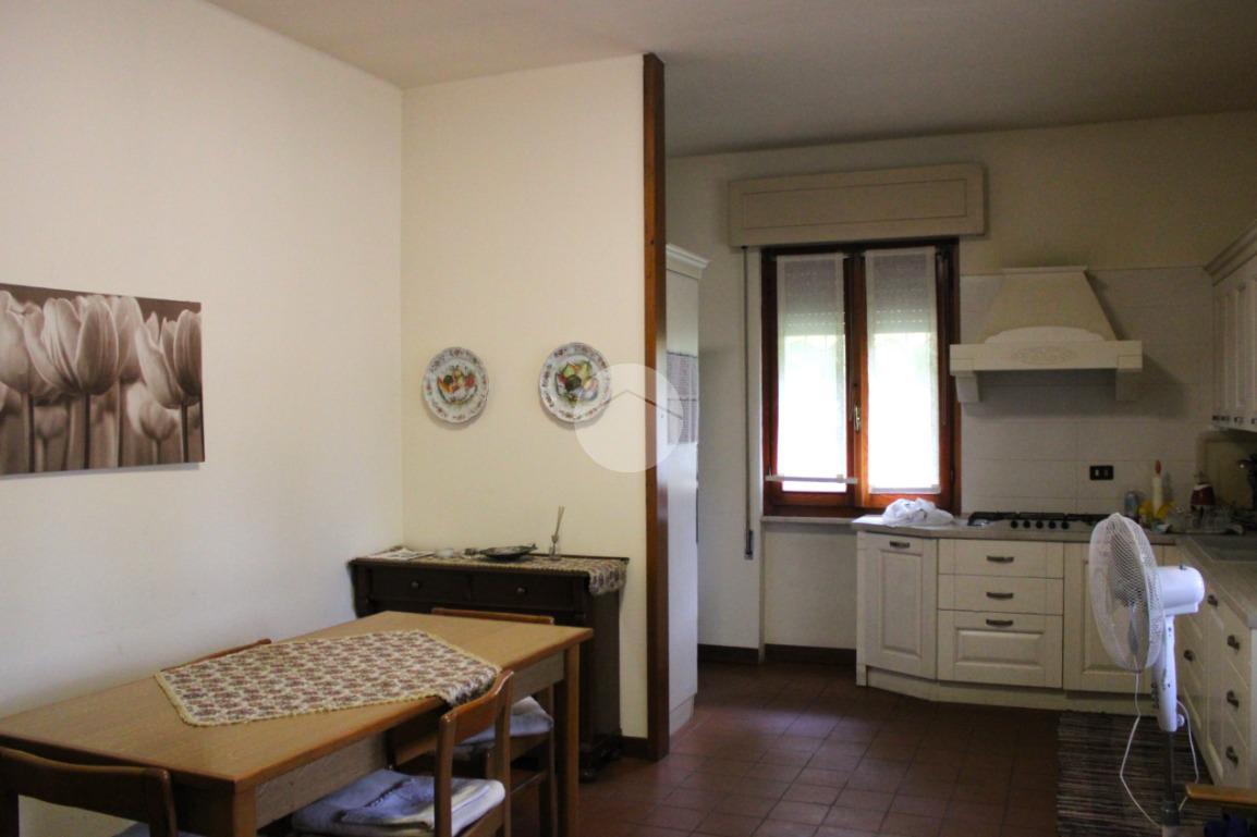 Villa in Via E. Tedoldi 2, Manerbio