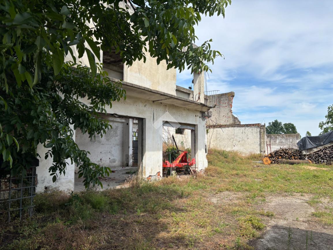 Rustico in Via Campagna 21, Chivasso