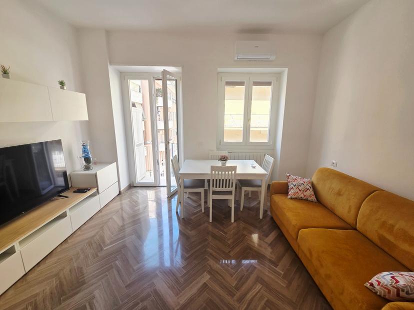Monolocale in Via Gallia 19, Roma