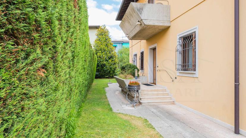 Villa bifamiliare in Via Brunelli, Brescia — foto 4 di 5