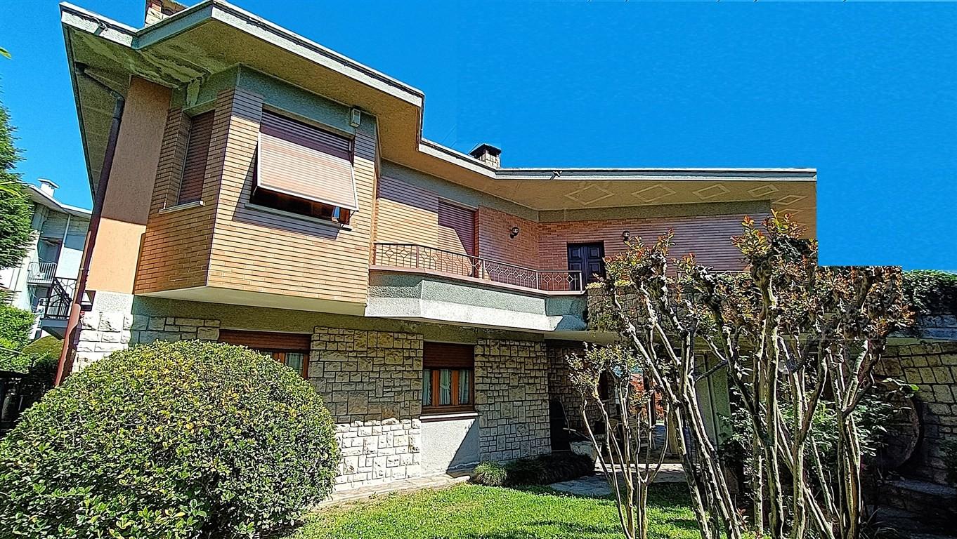 Villa in Via Spluga 32, Olginate