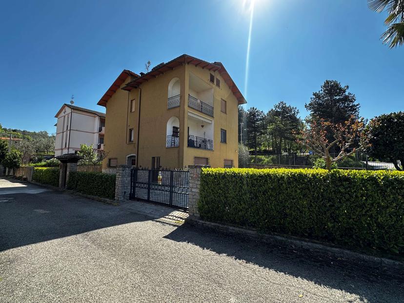 Villa bifamiliare in Via degli Olivi 4, Ficulle — foto 2 di 5