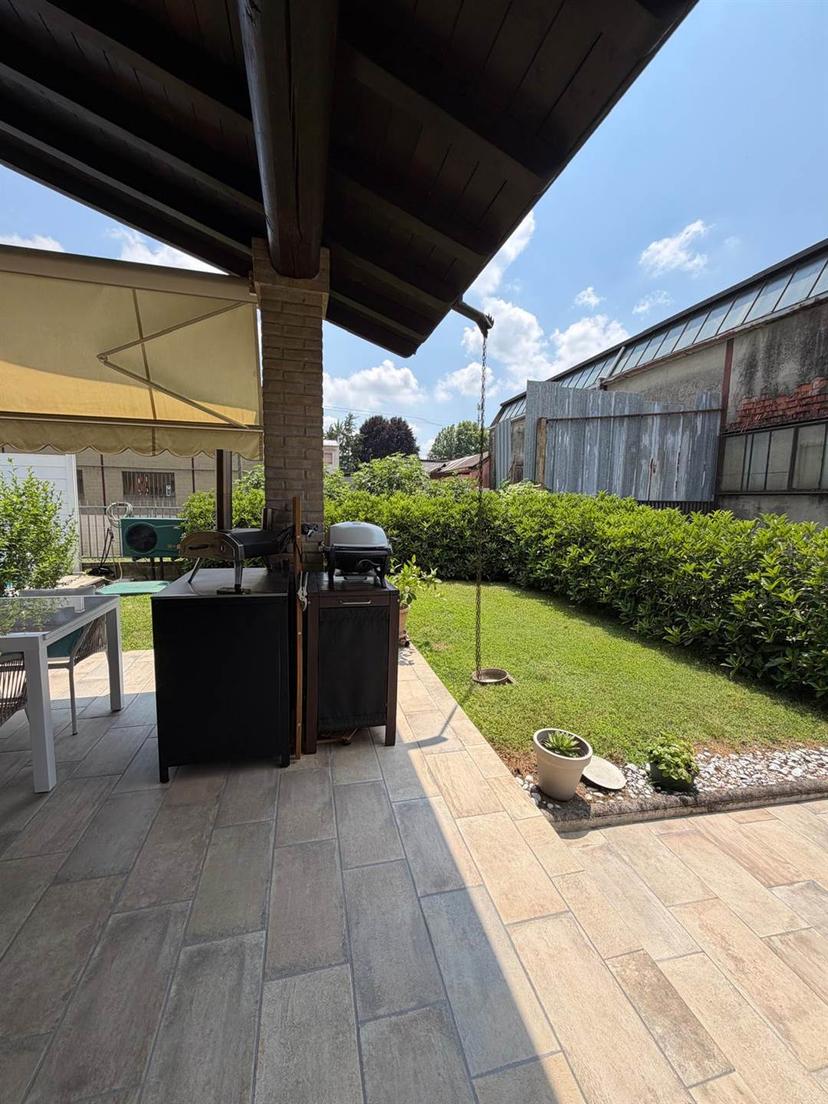 Villa, Castello d'Agogna — foto 2 di 5