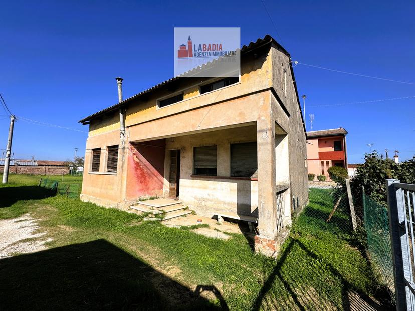 Casa indipendente in Via Raffaello Sanzio 34, Trecenta — foto 5 di 5