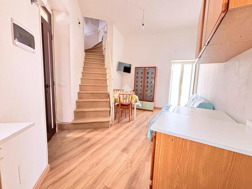 Casa indipendente in Via Pola 2, Montenero di Bisaccia — foto 2 di 5