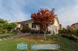 Villa in Via Enrico Toti 11, Bagnoli di Sopra