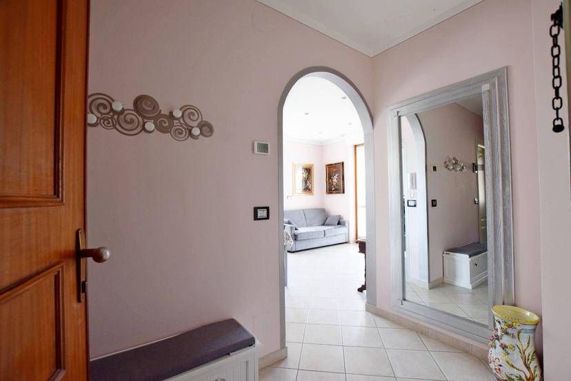 Trilocale in Via Santa Lucia 14, San Michele Mondovì — foto 4 di 5
