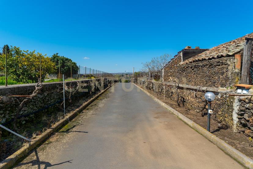 Villa in Via Ramondetta 47, Aci Sant'Antonio — foto 3 di 5