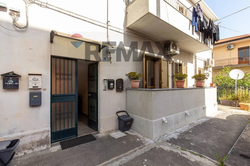 Appartamento in Martiri Ungheresi 20, Viagrande — foto 2 di 5