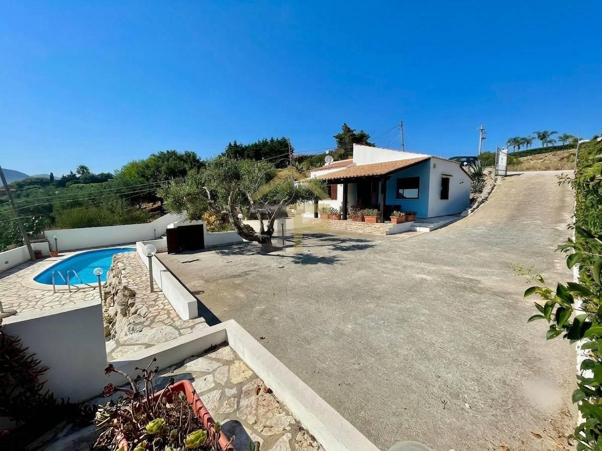 Villa in Contrada Castellaccio Snc, Castellammare del Golfo