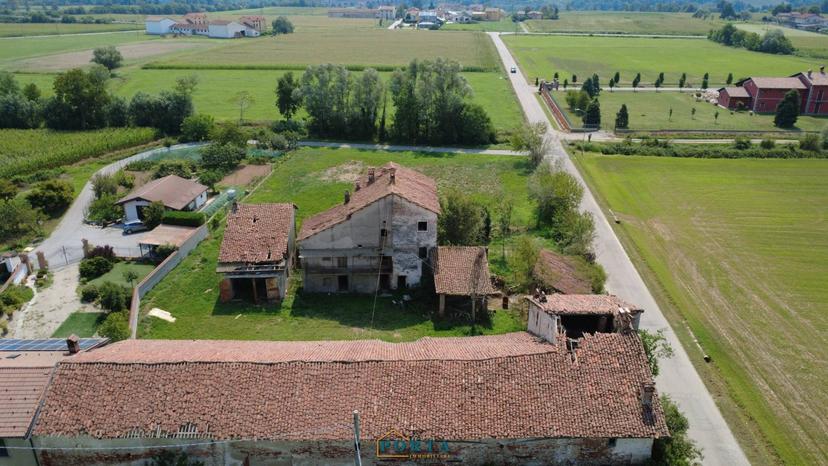 Rustico in Via Regina Elena 9, Rocca de' Baldi — foto 2 di 5