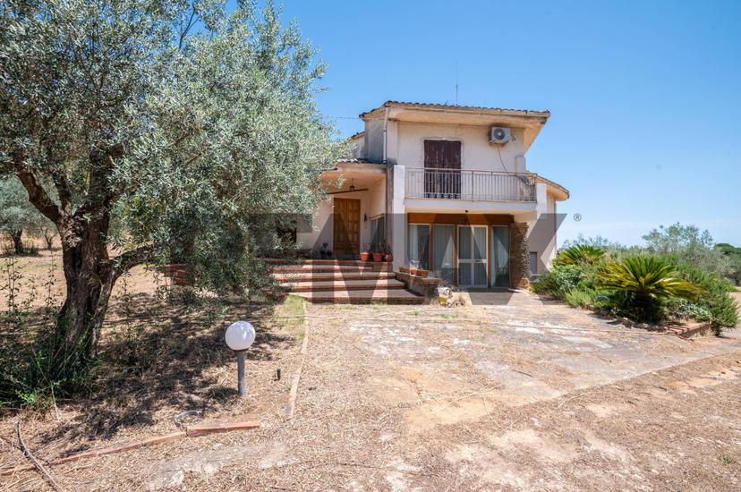 Villa in Via Ettore Majorana 33, Caltagirone — foto 2 di 5