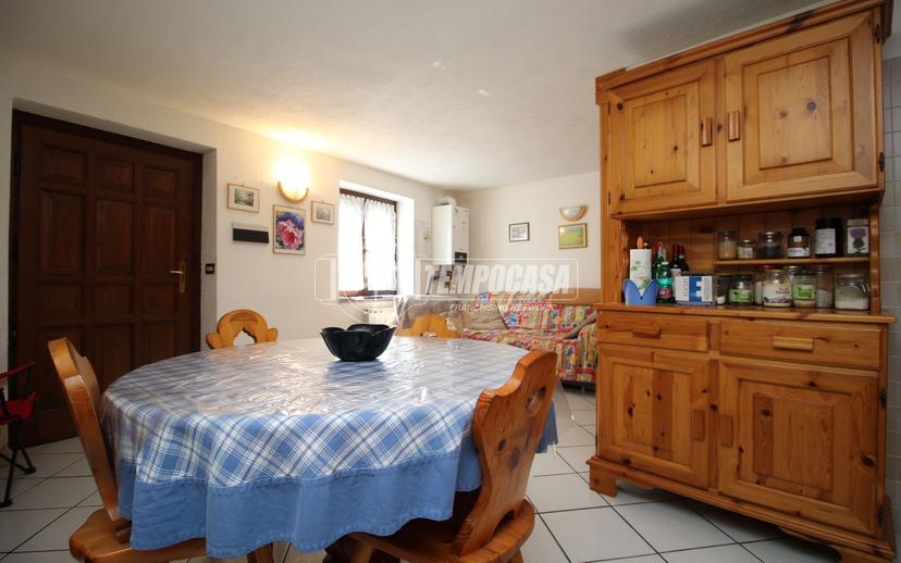 Casa indipendente in Bovier 1, Doues — foto 4 di 5