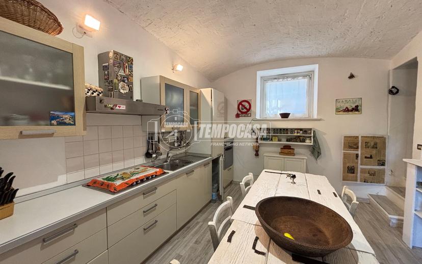 Appartamento in Via Po 24, Camino