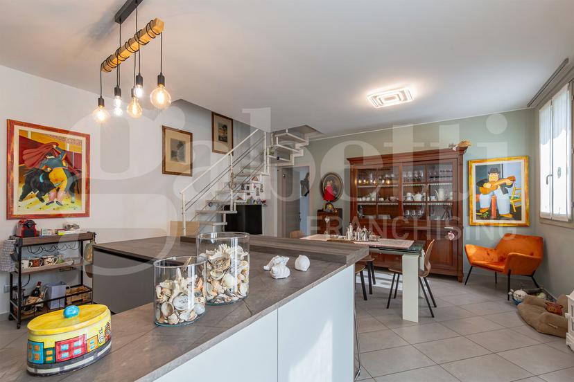 Trilocale in Via Carlo Bertolazzi  21, Rivolta d'Adda — foto 3 di 5