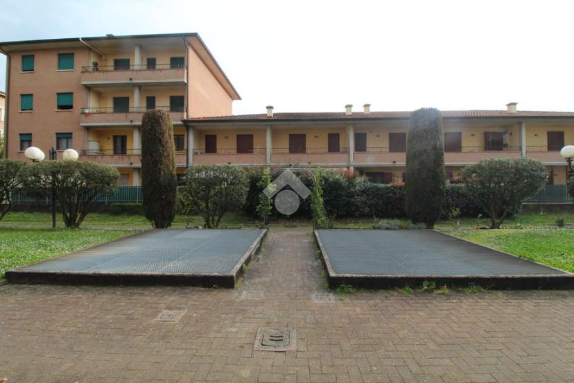 Villa a schiera in Borgo di Santa Maria in Portiolo, Bagnolo in Piano