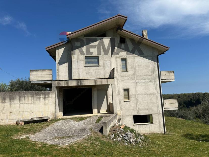 Villa in C.da Ritiro, Orsogna — foto 2 di 5