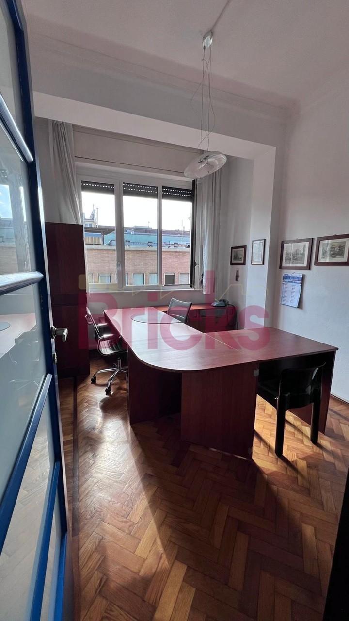Villa bifamiliare in Via Fabio Filzi 47, Milano — foto 3 di 5