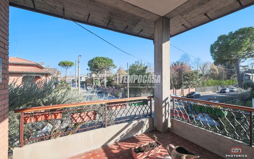 Villa in Via Domokos, Forlì — foto 3 di 5